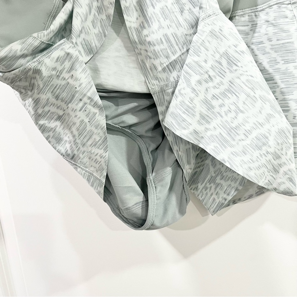 Athleta Light Gray Patterned Women's Athletic Sho… - image 5